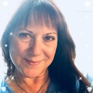 Meet your Posher, Peggy